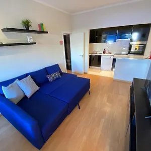 Columbano's House - In Apartamento