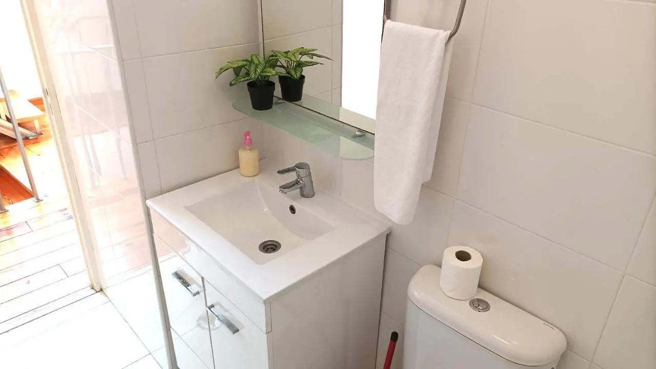With Terrasse - 3 Bedroom, 3 Bathroom Triplex Lisbon