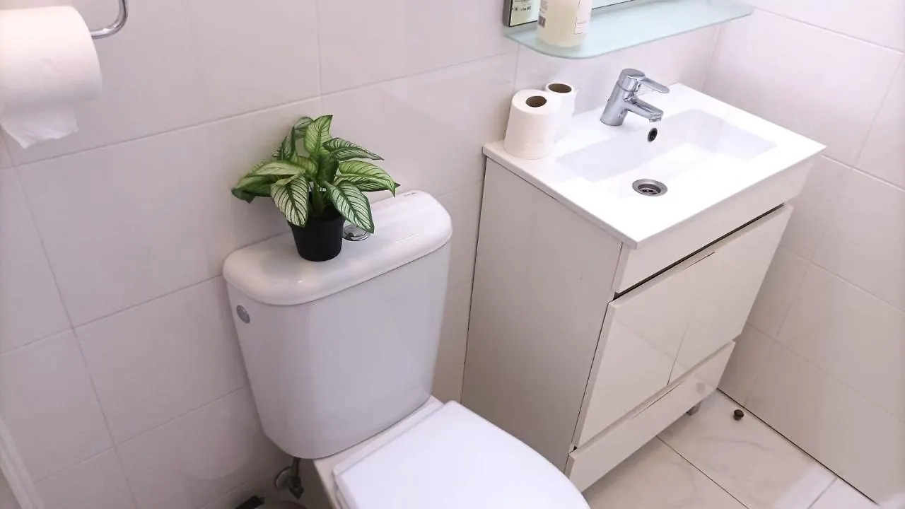 Apartment With Terrasse - 3 Bedroom, 3 Bathroom Triplex Lisbon