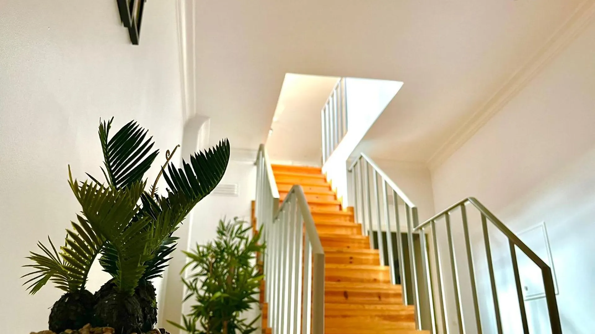 With Terrasse - 3 Bedroom, 3 Bathroom Triplex Lisboa Portugal